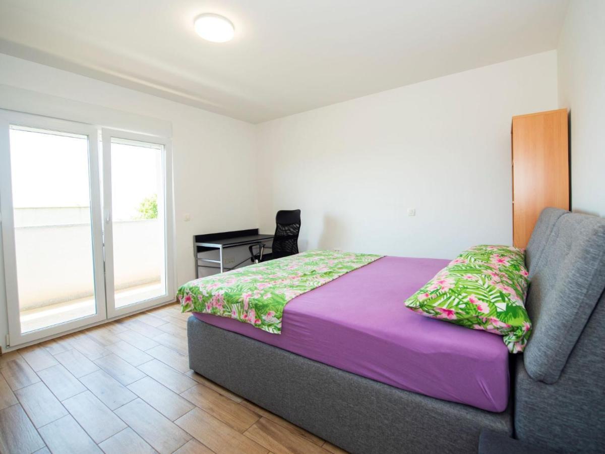 Holiday Home Stella Kastela By Interhome Bagian luar foto