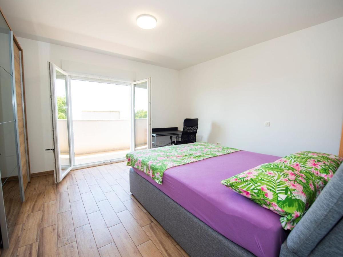 Holiday Home Stella Kastela By Interhome Bagian luar foto